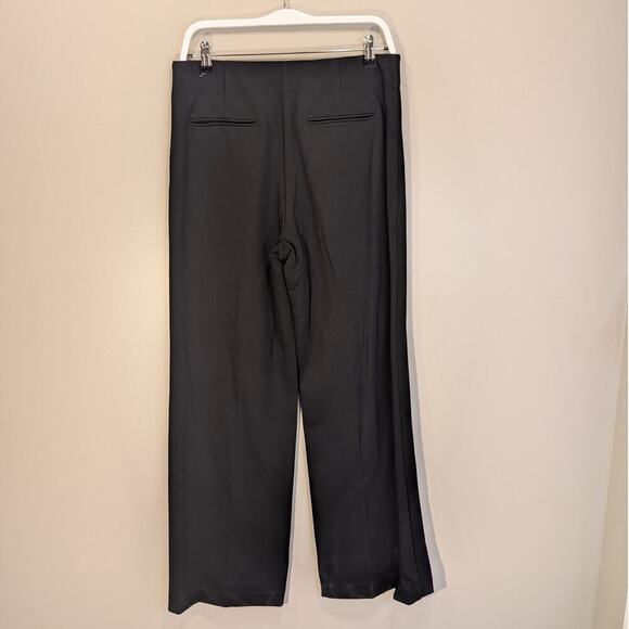 Ann Taylor Dress Pants Wide Leg Black Front Seam Pleat Business - Size 8 - Picture 2 of 7